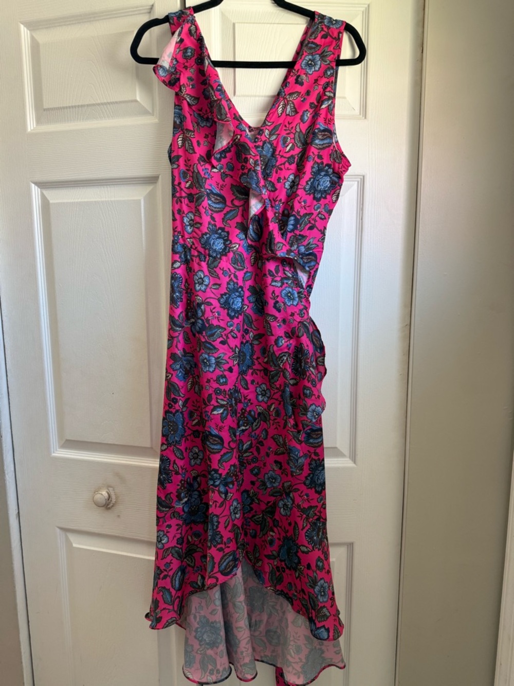 Ava & Aiden Women's Pink Floral Ruffle V-Neck Dress